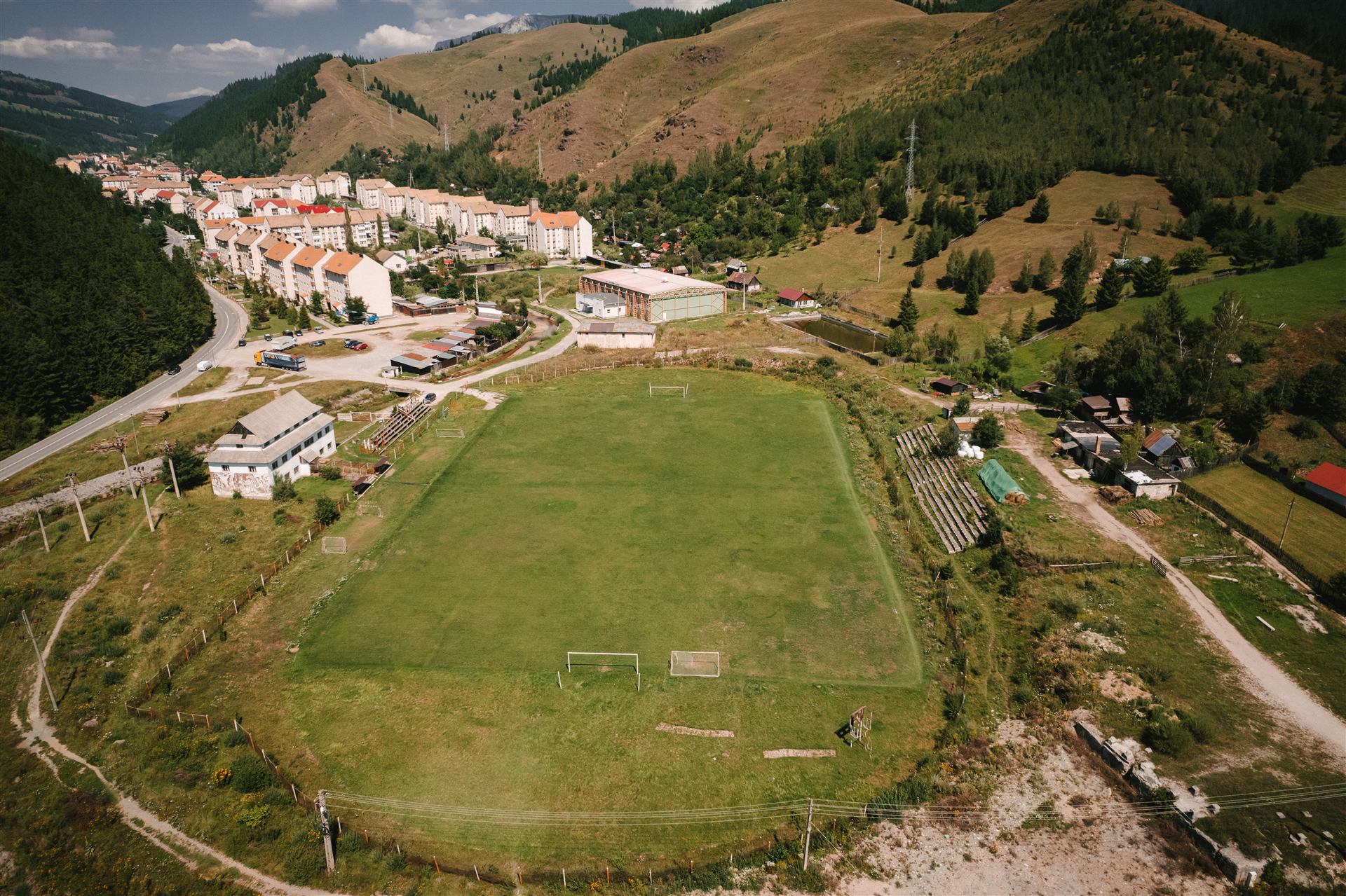 Balan sports stadium before renovation