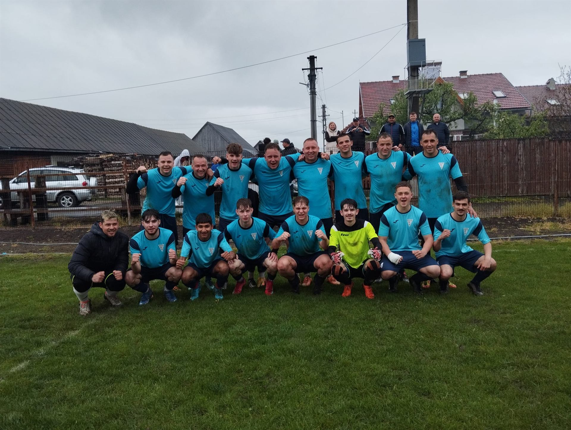 CS Minerul Balan senior football - photo 17